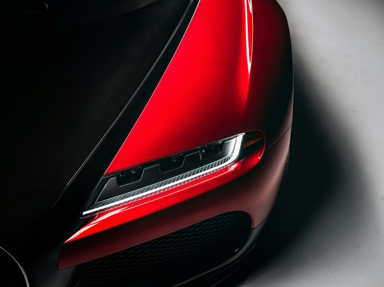 16-bugatti-the-wheels-solitaire-hommage